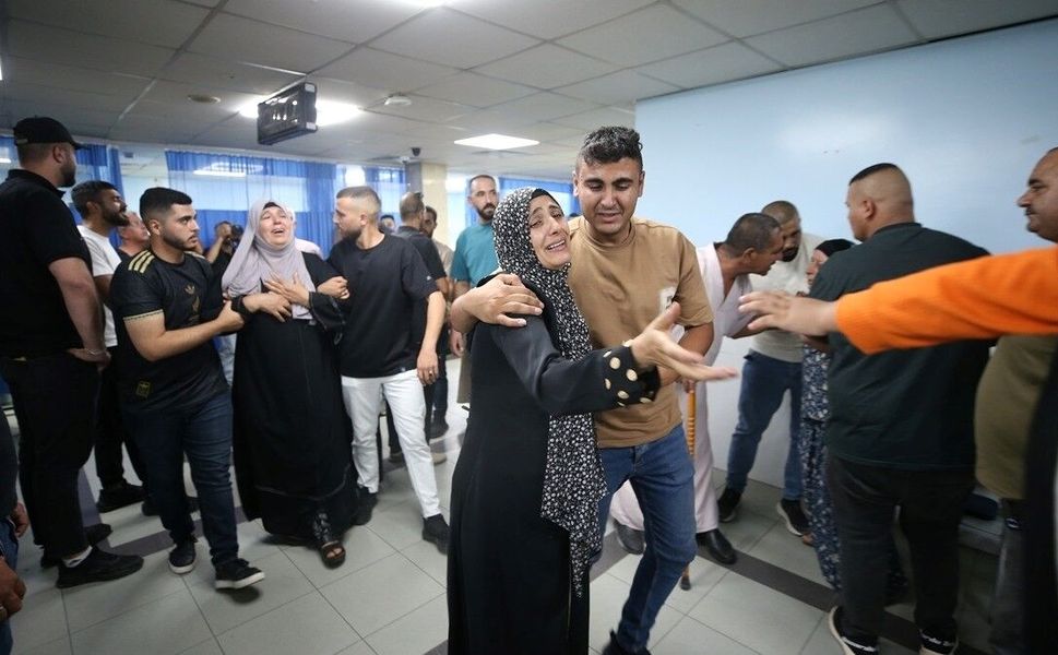 Batı Şeria'da İsrail askerlerinin vurduğu Filistinli, ambulansın engellenmesi sonucu hayatını kaybetti