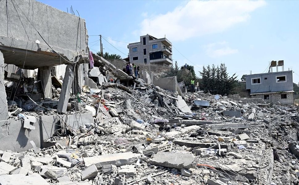 BM: İsrail 3 günde Lübnan'da 9 hava saldırısı, 265 füze atışı gerçekleştirdi