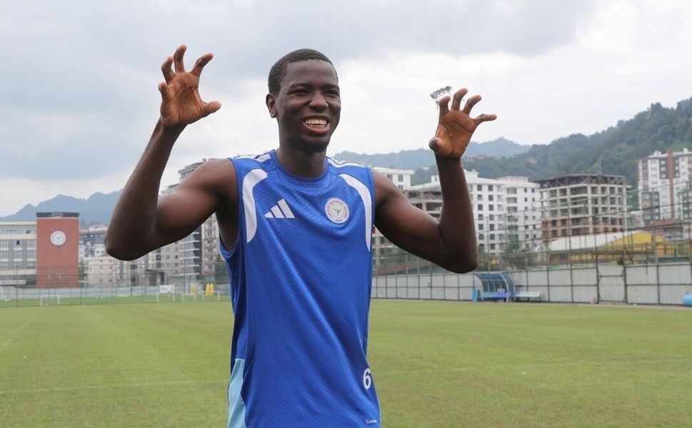 Çaykur Rizesporlu Moussa Diakite: Bu maçtan kesinlikle galibiyet bekliyoruz