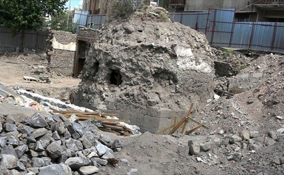 Erzurum'da ahilik teşkilatını kuran Ahi Toman Baba'nın kümbeti gün yüzüne çıkarılıyor