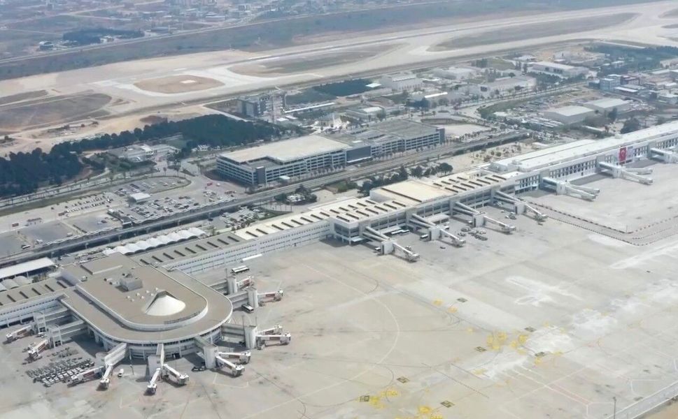 Havalimanlarındaki yatırımlar Antalya turizmine güç katacak