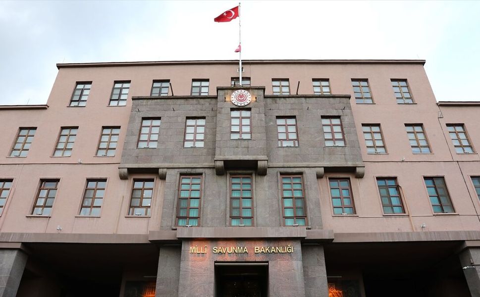 MSB: Yalova'da F-16 uçağı eğitim uçuşu sırasında kaza kırıma uğradı