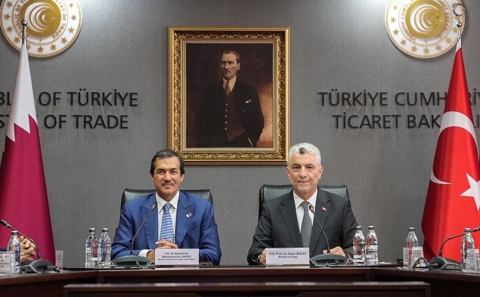 Ticaret Bakanı Bolat, Katarlı mevkidaşı Al-Sayed ile görüştü