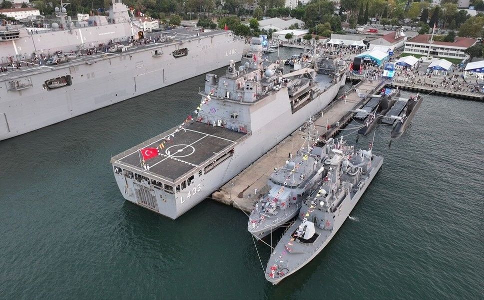 Türk donanmasının 'keskin kılıcı': TCG İmbat hücumbotu