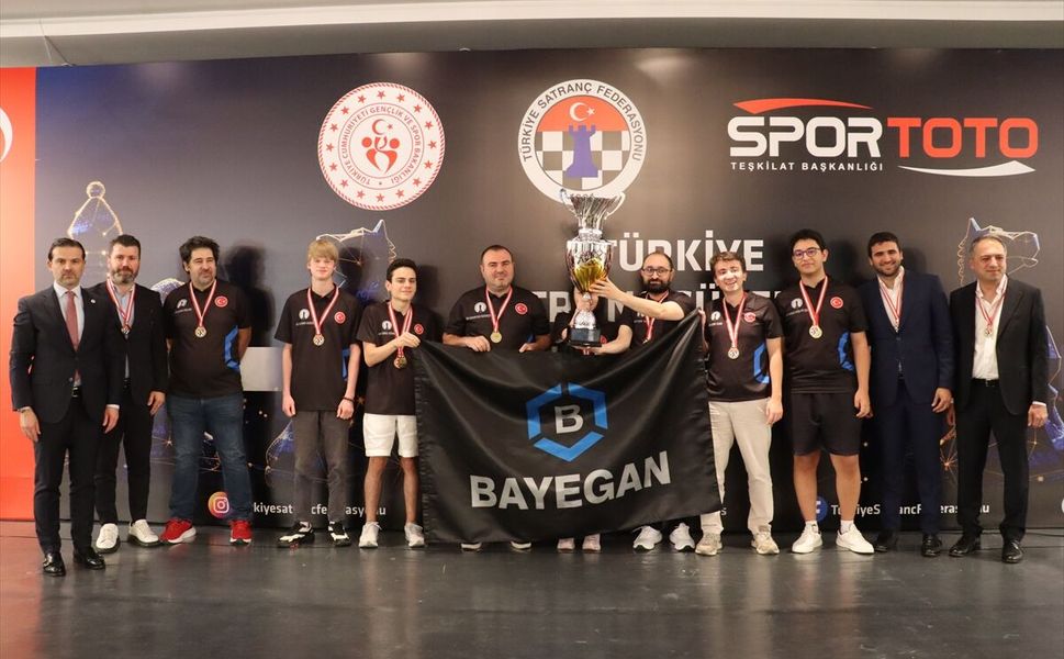 Türkiye Satranç Süper Ligi'nde şampiyon Bayegan Pendik Satranç Spor Kulübü oldu