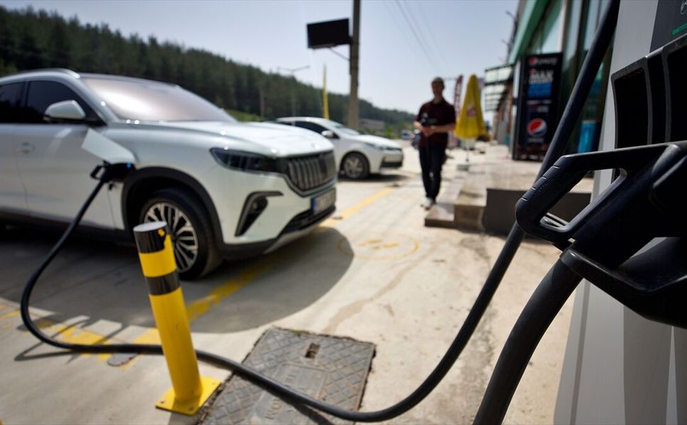 Ağustosta elektrikli araçlara 3,5 milyonun üzerinde şarj işlemi yapıldı