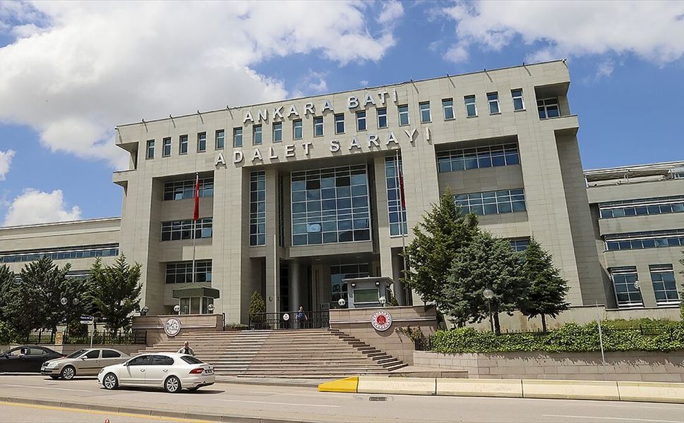 Ankara'da 'yeni nesil suç örgütü' soruşturmasında 44 kişi tutuklandı