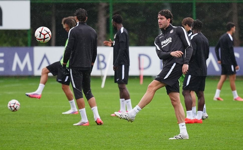Beşiktaş, UEFA Avrupa Ligi kadrosunu açıkladı