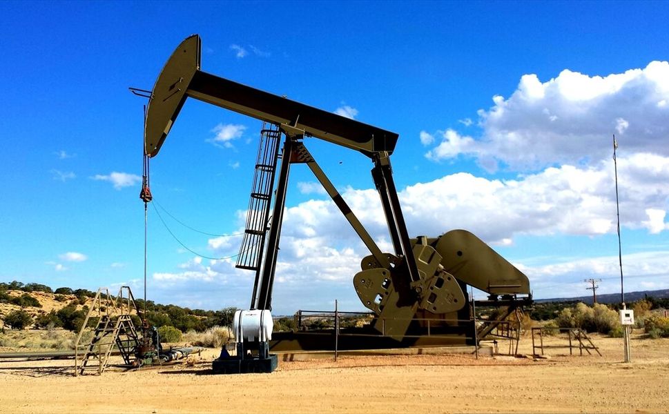 Brent petrolün varili 108,06 dolardan işlem görüyor