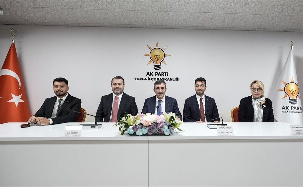 Cumhurbaşkanı Yardımcısı Yılmaz: Türkiye olarak hem güçlü olacağız hem de haklı olacağız