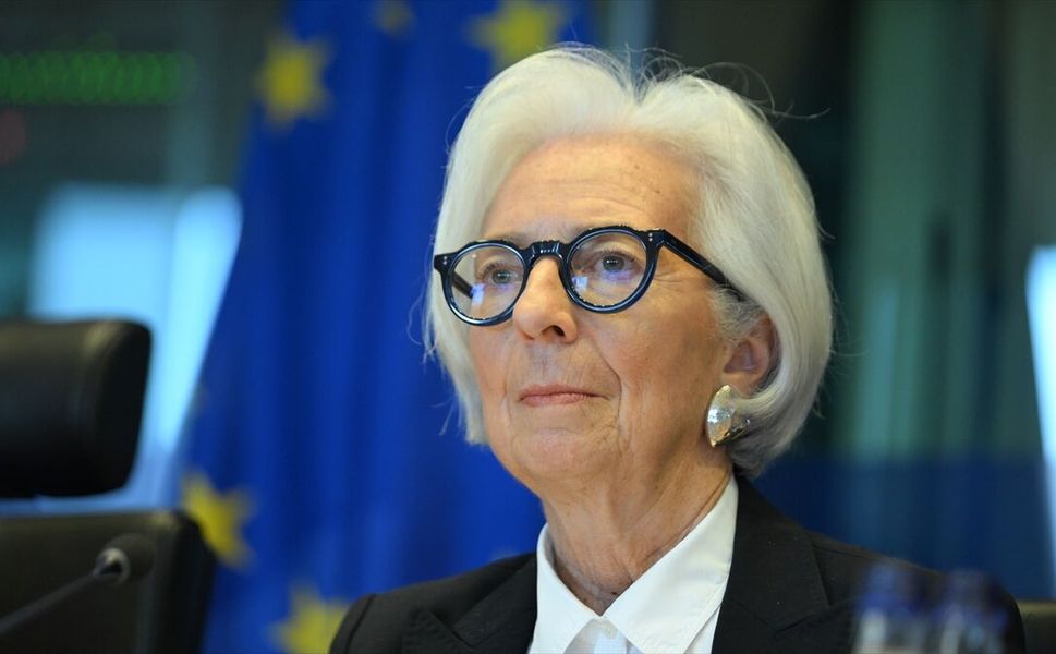 ECB Başkanı Christine Lagarde: Yükselen faizler büyümeyi yavaşlatacak