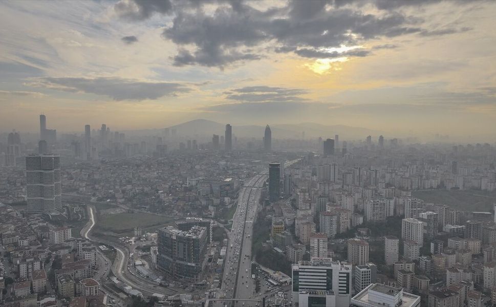 İstanbul'da hava kirliliği ağustosta geçen yıla göre yüzde 11 arttı