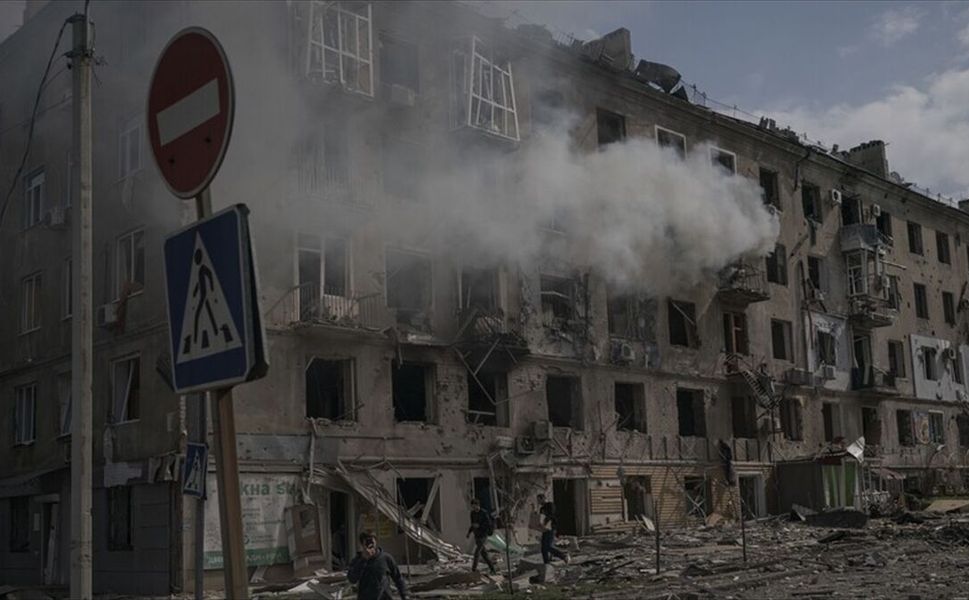 Rusya: Ukrayna'da askeri amaçla kullanılan lojistik merkezini ve gemiyi vurduk