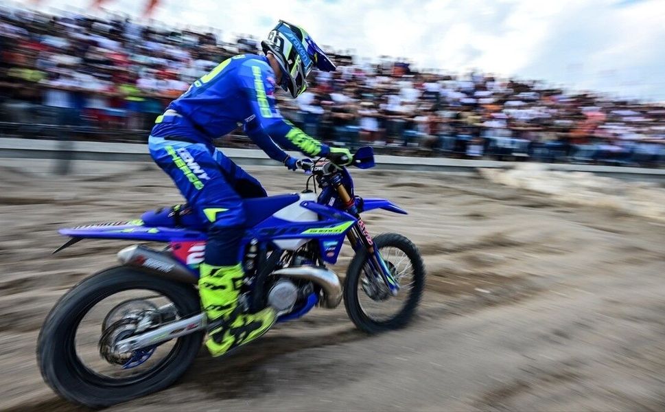 17. Sea to Sky Enduro Motosiklet Yarışları, 'plaj' etabıyla başladı
