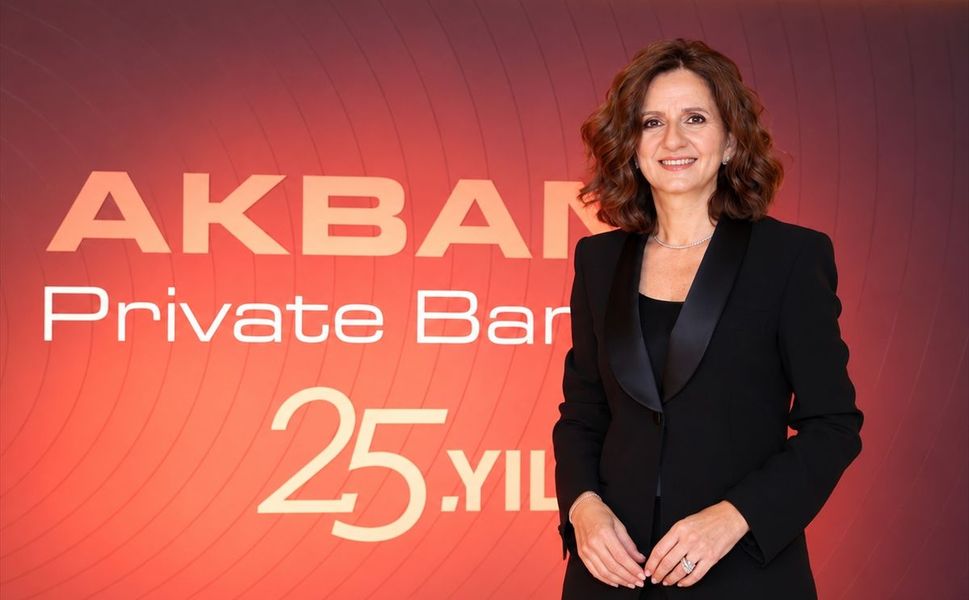 Akbank Özel Bankacılık 25. yılını kutluyor