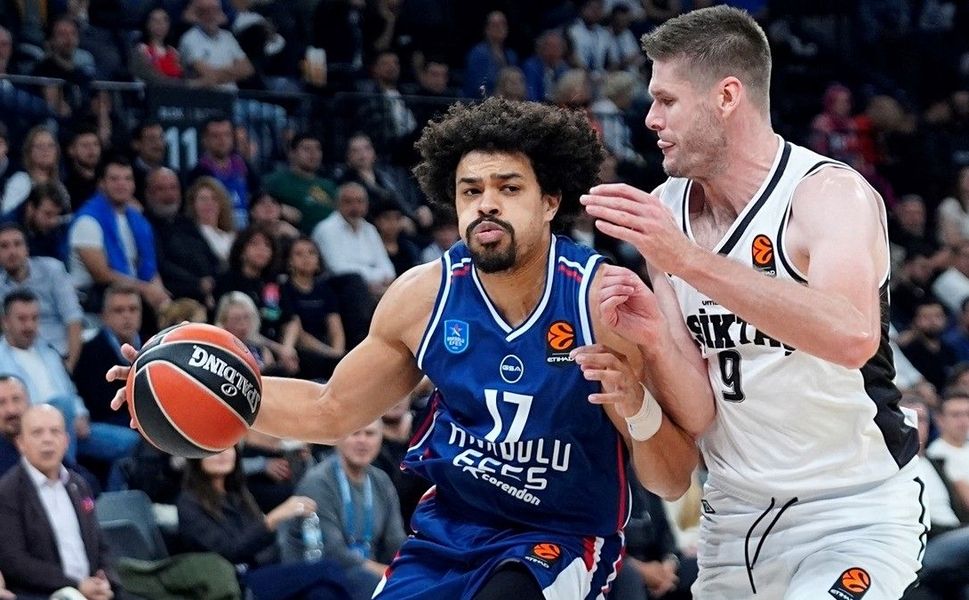 Anadolu Efes, Beşiktaş'ı 89-80 mağlup etti