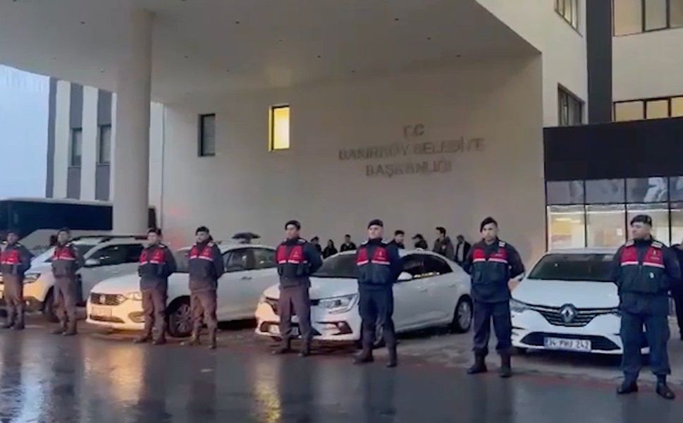 Bakırköy Belediyesine yönelik soruşturmada 56 şüpheli gözaltına alındı