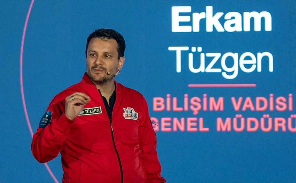 Bilişim Vadisi Genel Müdürü Tüzgen: Teknolojiyi ne için kullanacağımızın cevabını vicdanla veriyoruz