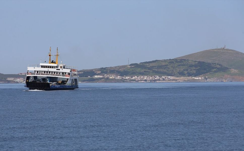 Bozcaada ve Gökçeada hatlarındaki bazı feribot seferleri yarın yapılamayacak