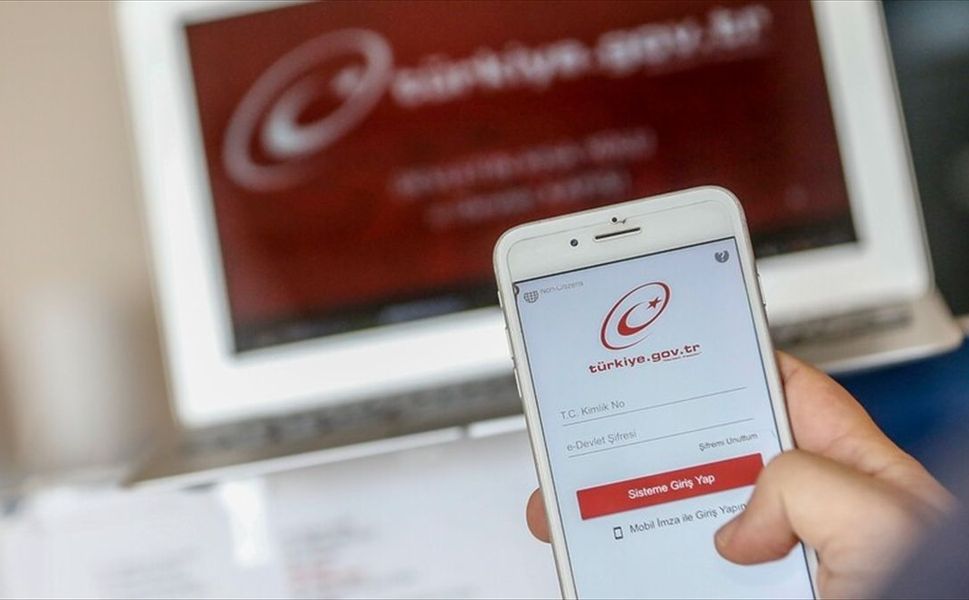 e-Devlet'te kullanıcı sayısının 2027'de 71 milyona ulaşması hedefleniyor