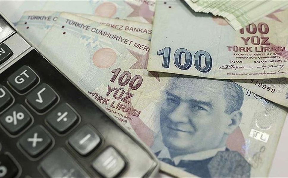 Emekli maaşlarında artışın yanı sıra refah payı eklenmesi için çalışma başlatıldı