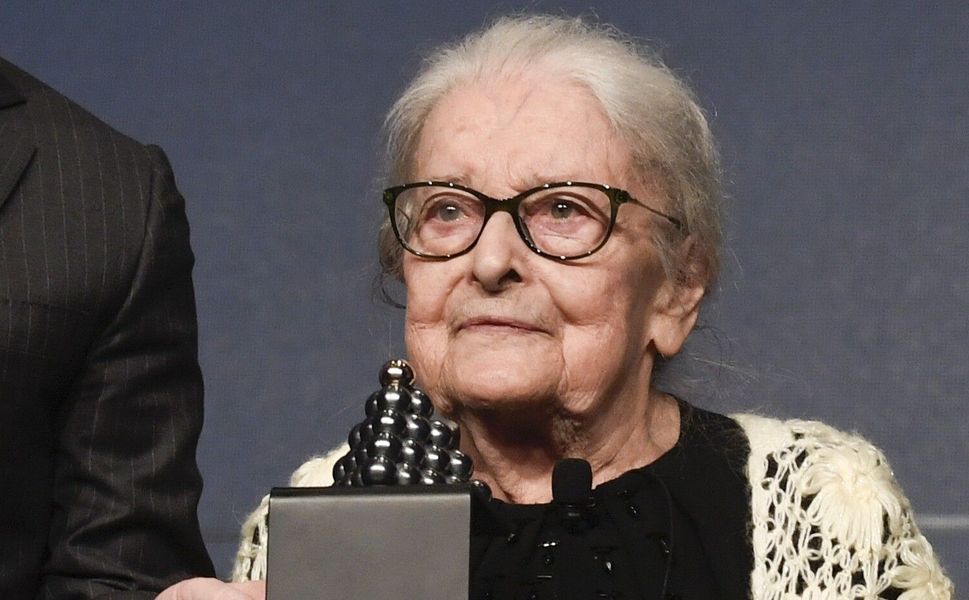 Felsefeci Prof. Dr. İoanna Kuçuradi yaşamını yitirdi