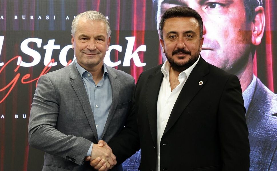 Gençlerbirliği, Alman teknik direktör Bernd Storck ile anlaştı