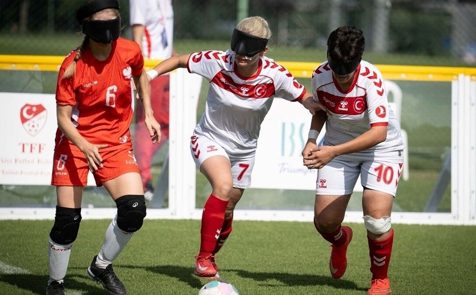 Görme Engelli Kadın Milli Futbol Takımı namağlup Avrupa şampiyonu oldu