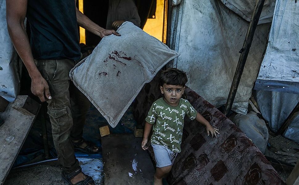 İsrail'in Gazze'de bugün düzenlediği saldırılarda hayatını kaybedenlerin sayısı 6'ya yükseldi