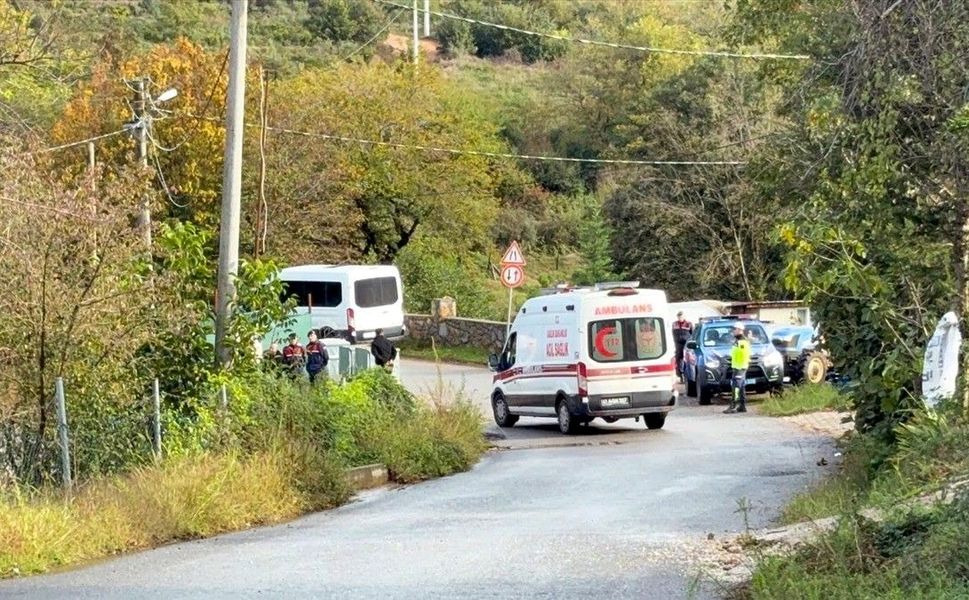İstanbul-Kocaeli il sınırında sele kapılan 2 kişi için çalışmalar sürüyor