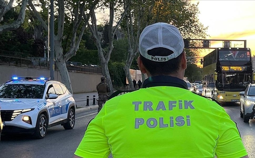 İstanbul'da yarın 3 ilçede bazı yollar trafiğe kapatılacak