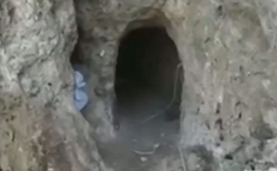 Terör örgütü PKK/KCK Irak'ın kuzeyindeki Metina'da 4 barınma alanını boşalttı