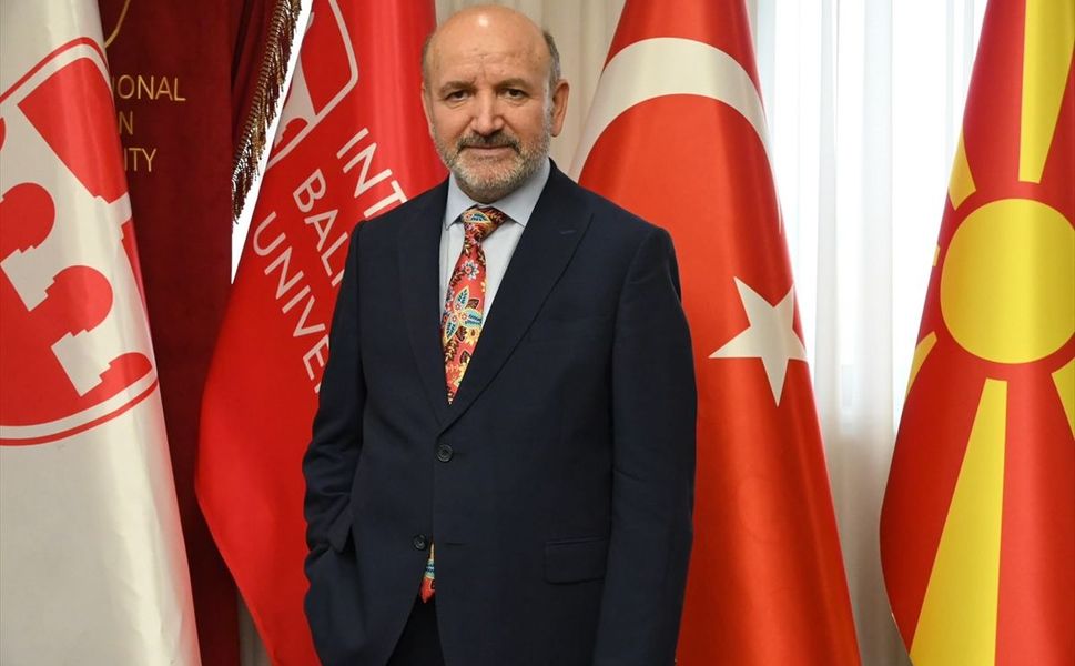 Uluslararası Balkan Üniversitesi Rektörlüğüne Prof. Dr. Mehmet Bulut seçildi