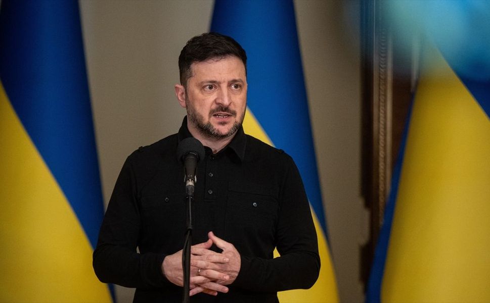 Zelenskiy: Ukrayna, ABD ve Rusya'nın katılımıyla üçlü bir toplantı yapılması konusunda anlaştık