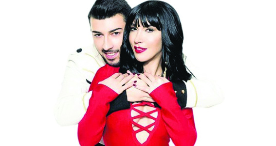 hande yener ve oğlu