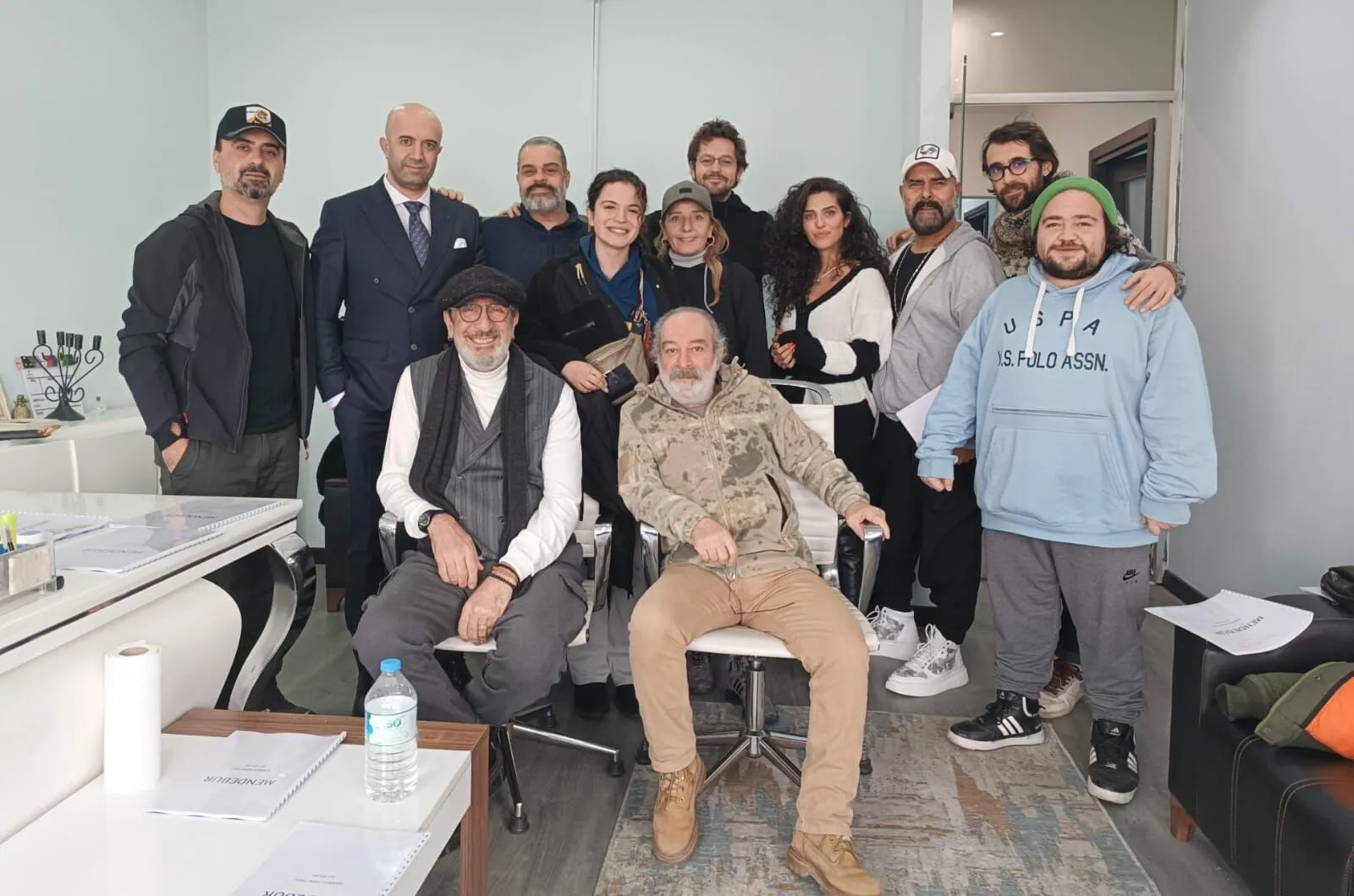 Cem Özer İmam Oldu Ezan Okudu!