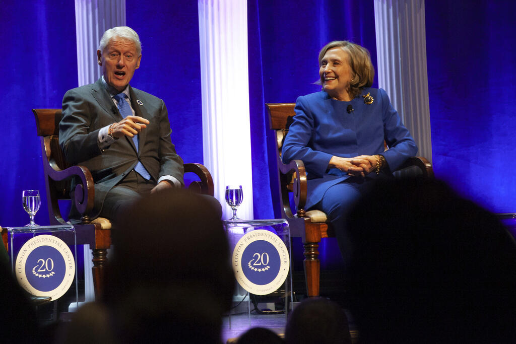 Abd’nin Eski Başkanı Clinton Hastaneden Taburcu Edildi 2