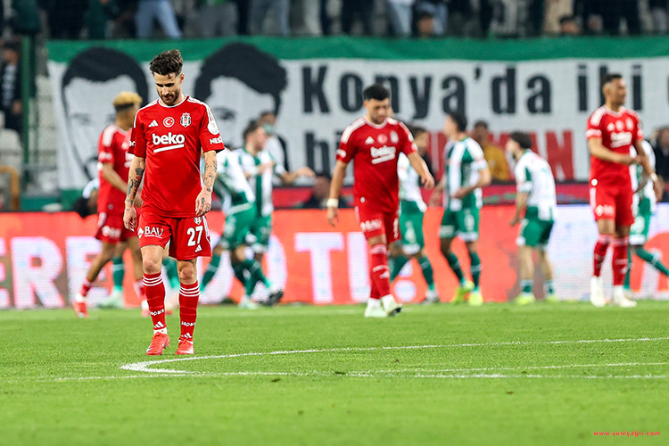Beşiktaş, 9 kişi kalan Konyaspor'a yenildi