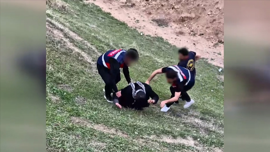 Kesinleşmiş 223 yıl hapis cezası bulunan kişi çobanlık yaparken yakalandı