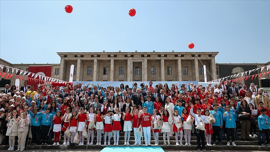 TBMM'de "7 Bölge 7 Eser 23 Nisan Konseri" düzenlendi