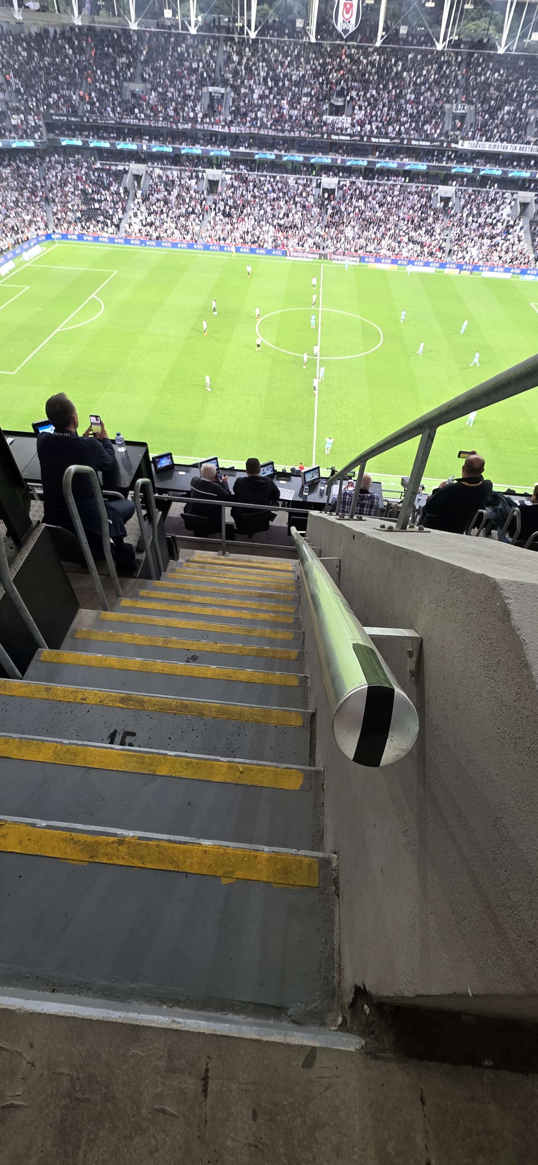Beşiktaş Stat Merdivennleri Tırabzan