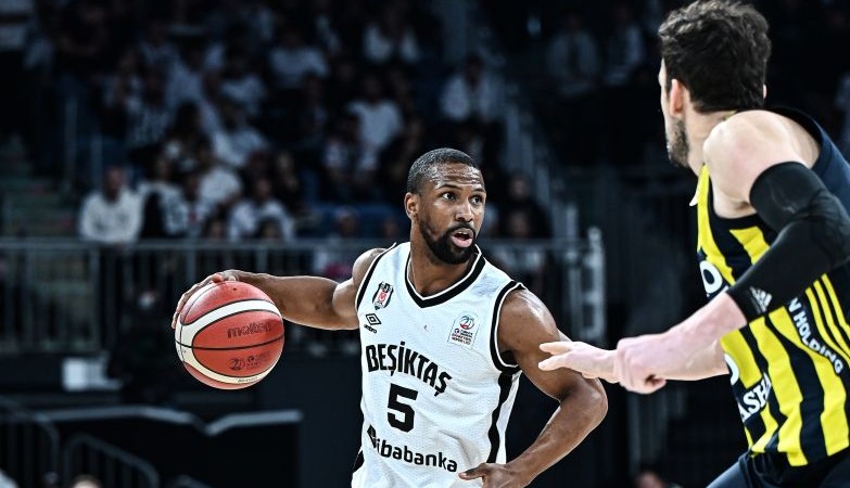 Fenerbahçe Beko ile Beşiktaş Fibabanka final serisinde yarın karşılaşacak