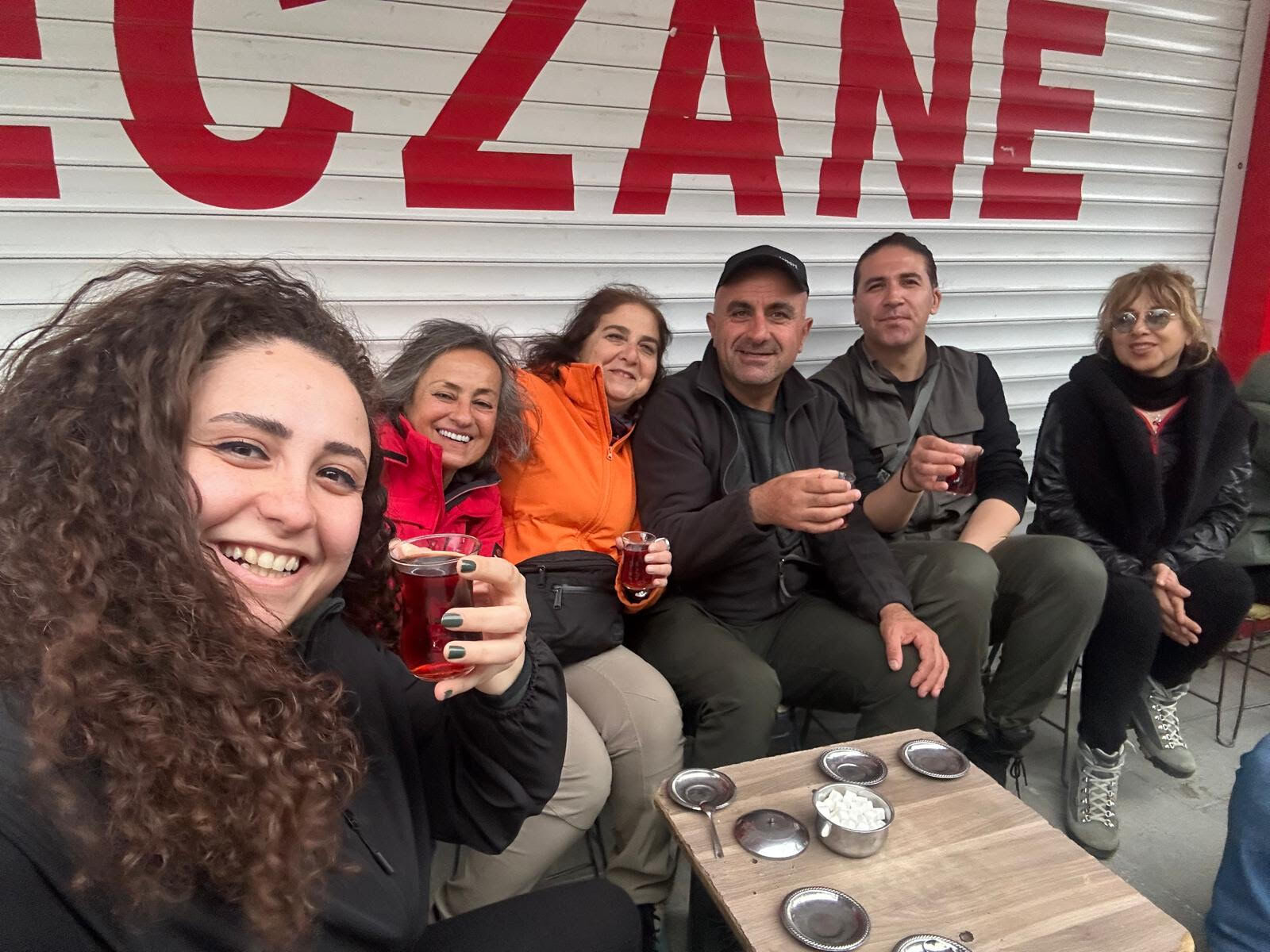 Yüksekova Çay Keyfi
