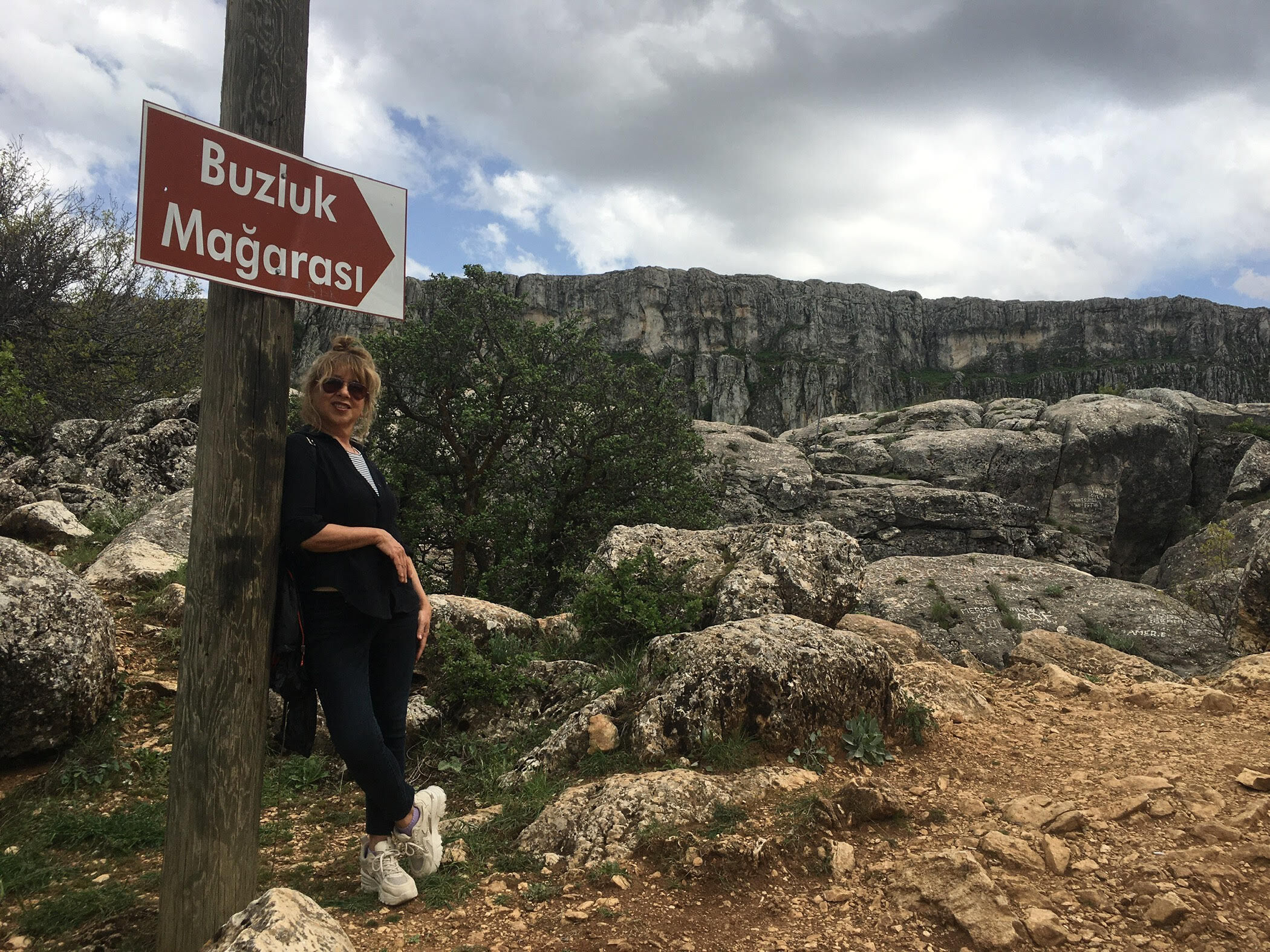 Buzluk Mağarası