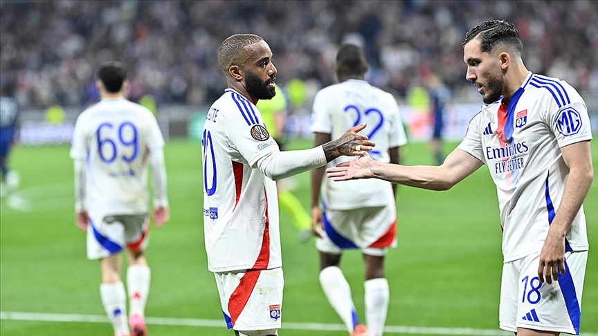 Lyon'un ligden düşürülme cezası kaldırıldı