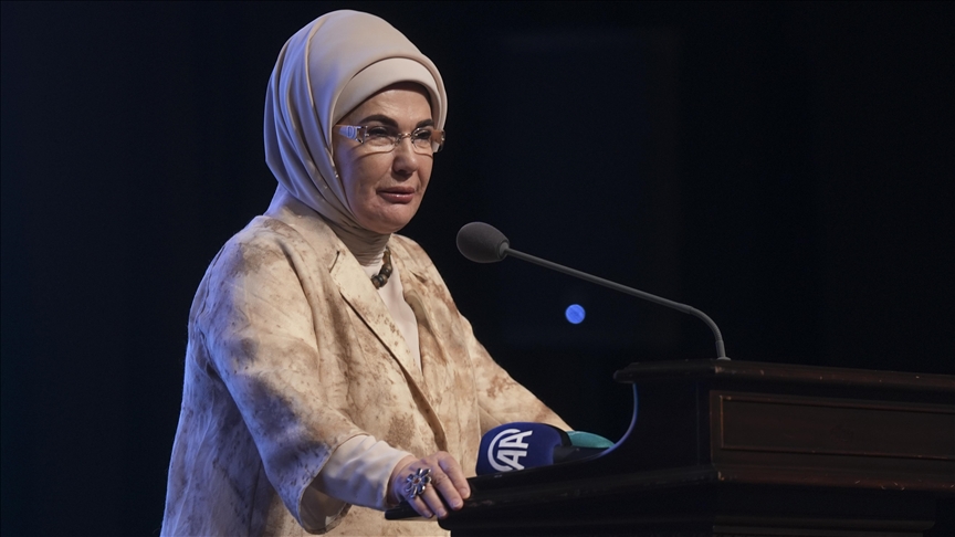 Emine Erdoğan'dan TRT Koruyucu Aile Belgeseli Tanıtım Programı'na ilişkin paylaşım