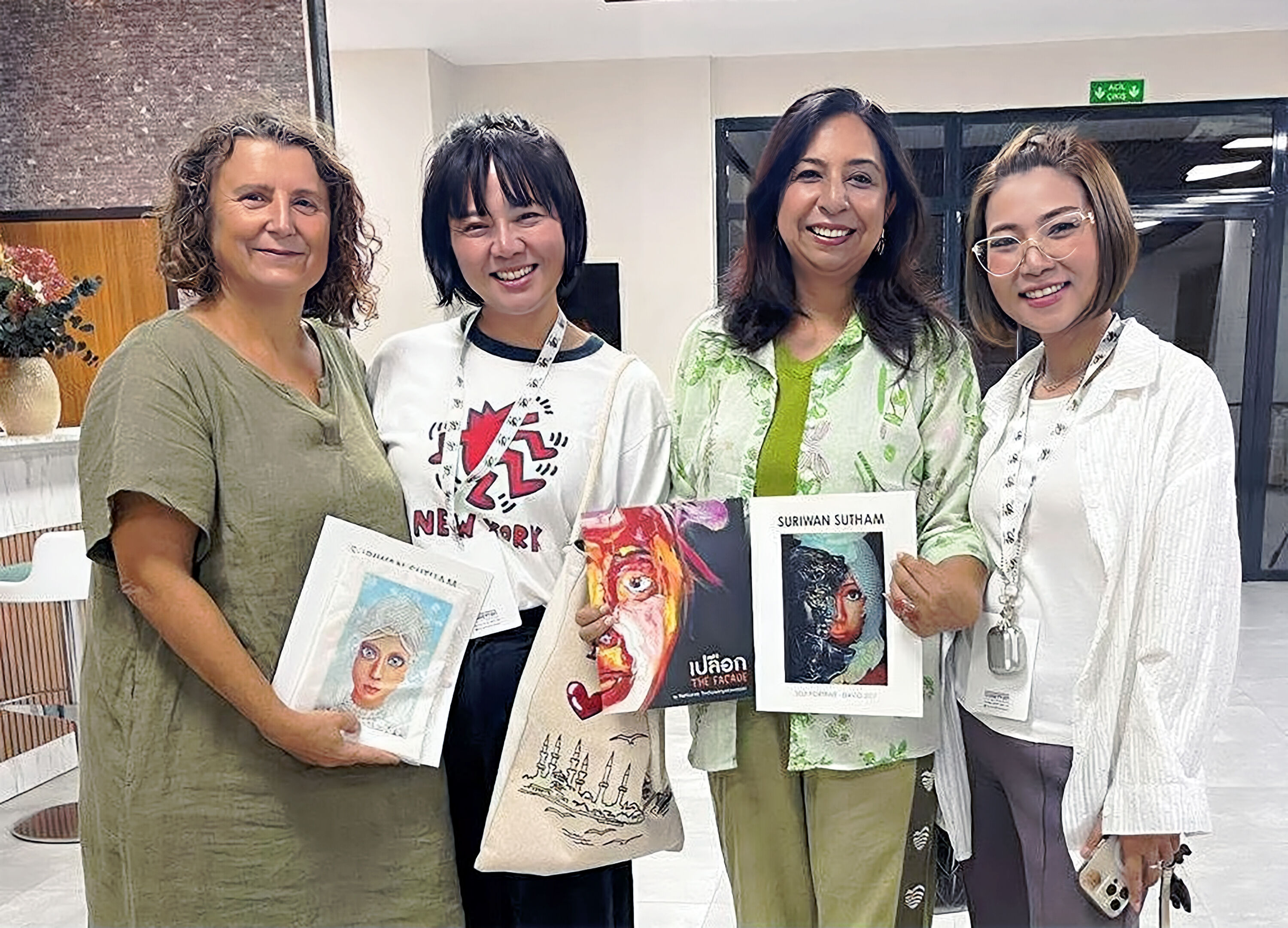 Sempozyum Başkanı Prof. Melihat Tüzün Katılımcılar Ile
