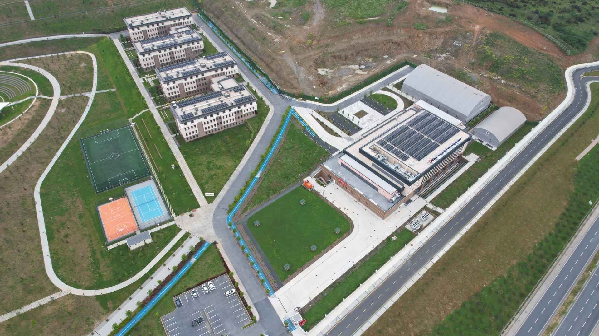 0X0 Ibn Haldun Universitesi Ges Faaliyete Gecti 2 Jpg