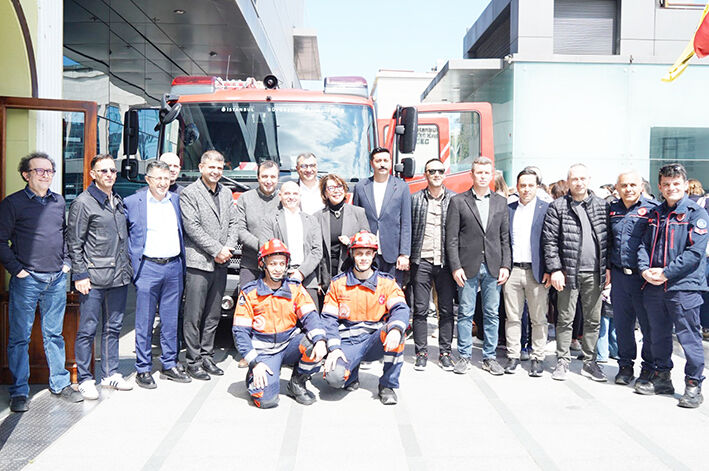 Kivanç Terzi̇oğlu Köşe Yazisi Foto 1-36