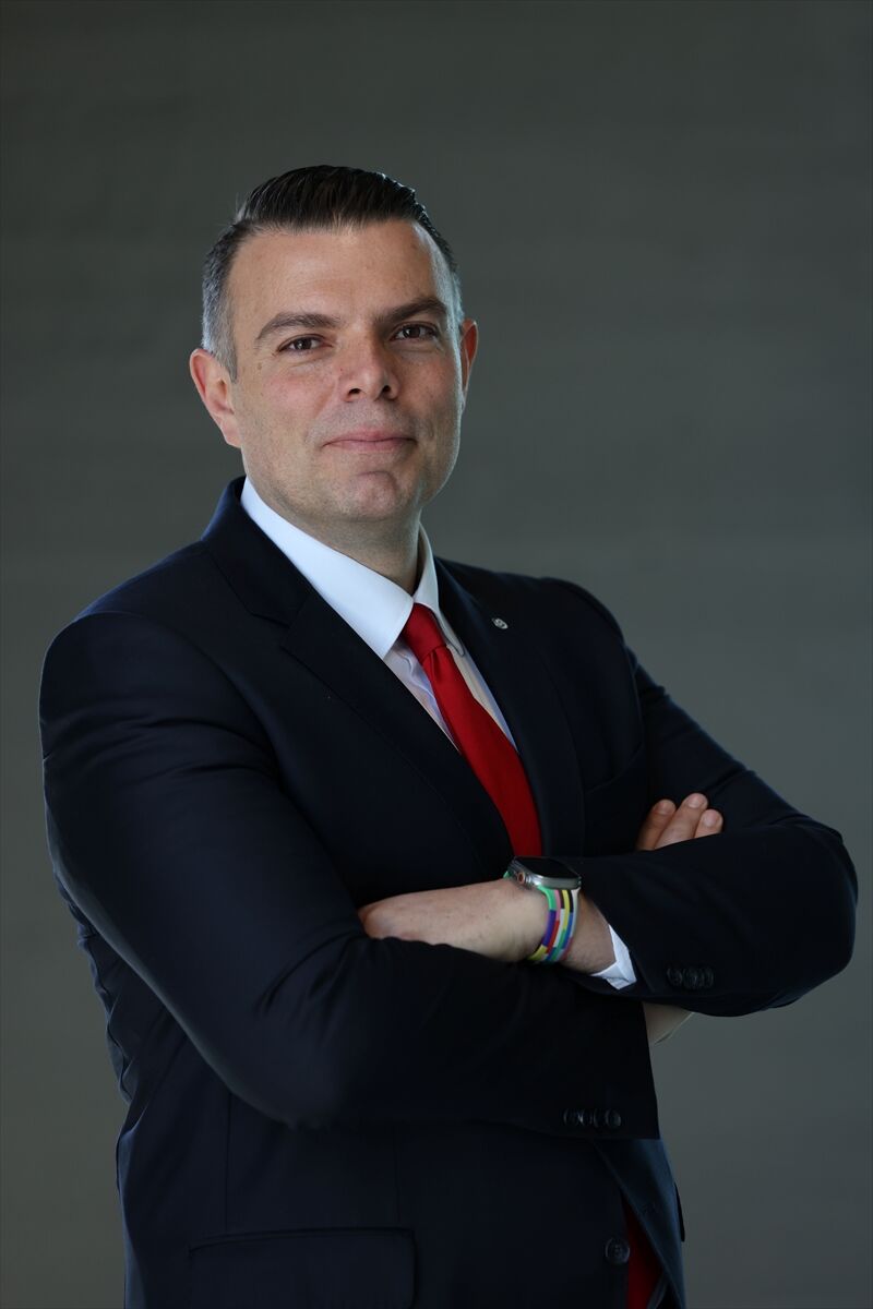 Abdi İbrahim ilaçta elektronik kullanma talimatı dönemini başlattı